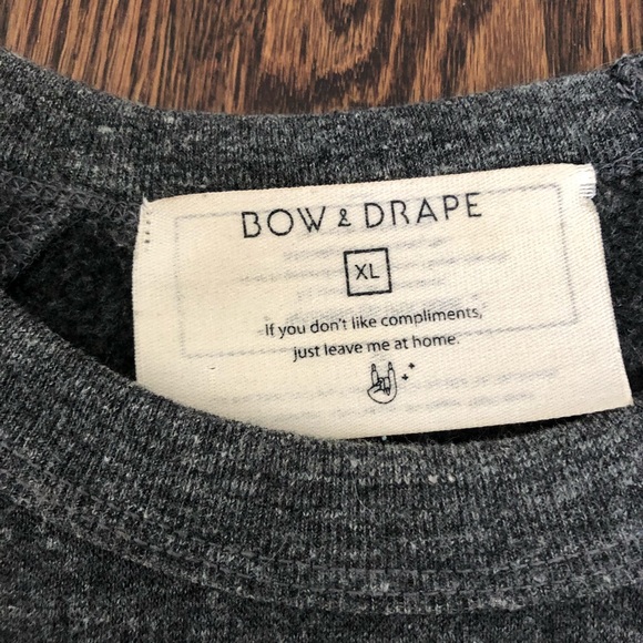 Bow & Drape “Future Mrs.” oversized sweatshirt - Picture 4 of 6
